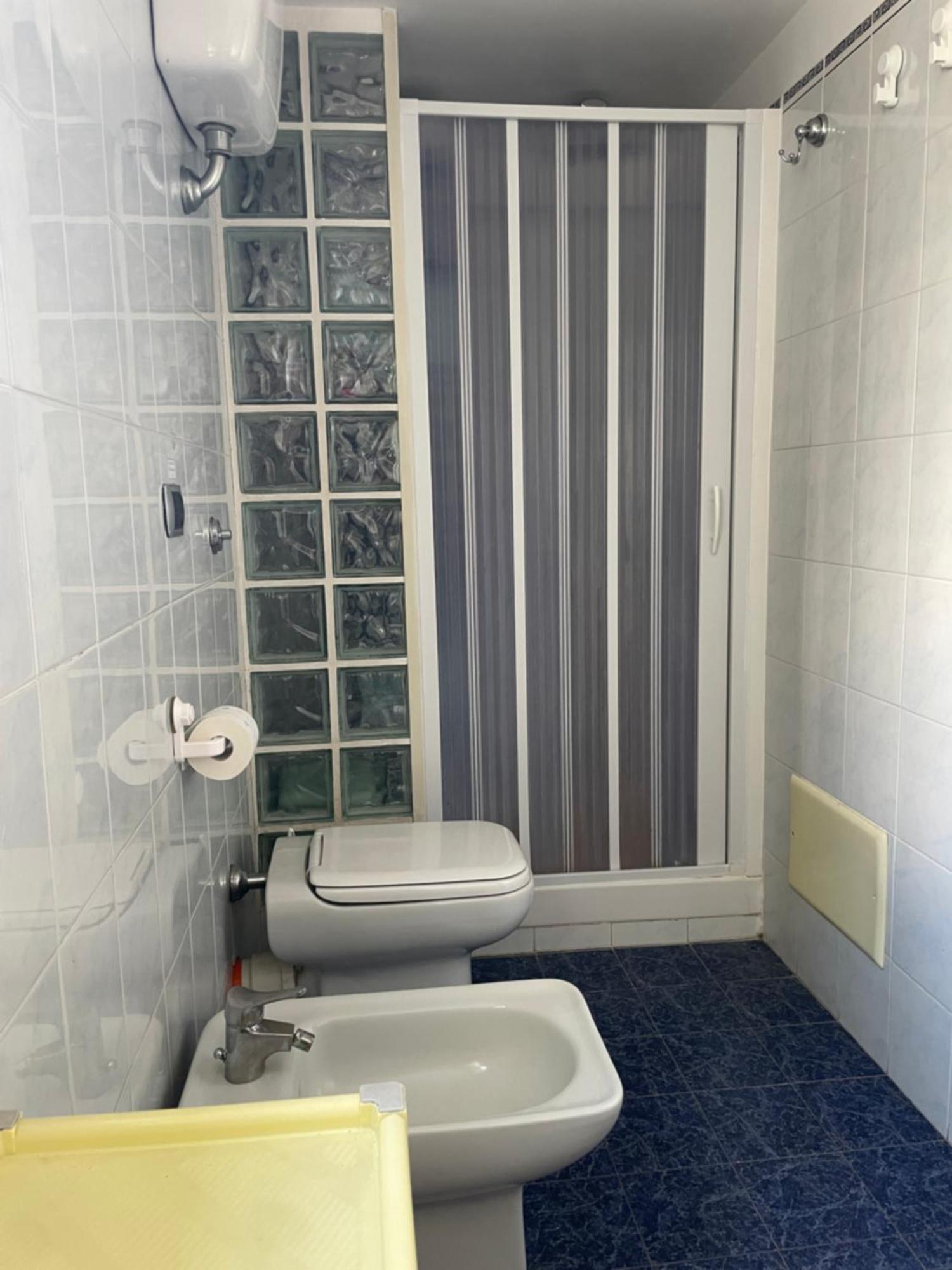 B&B Trieste&Trento เนเปิลส์ ภายนอก รูปภาพ
