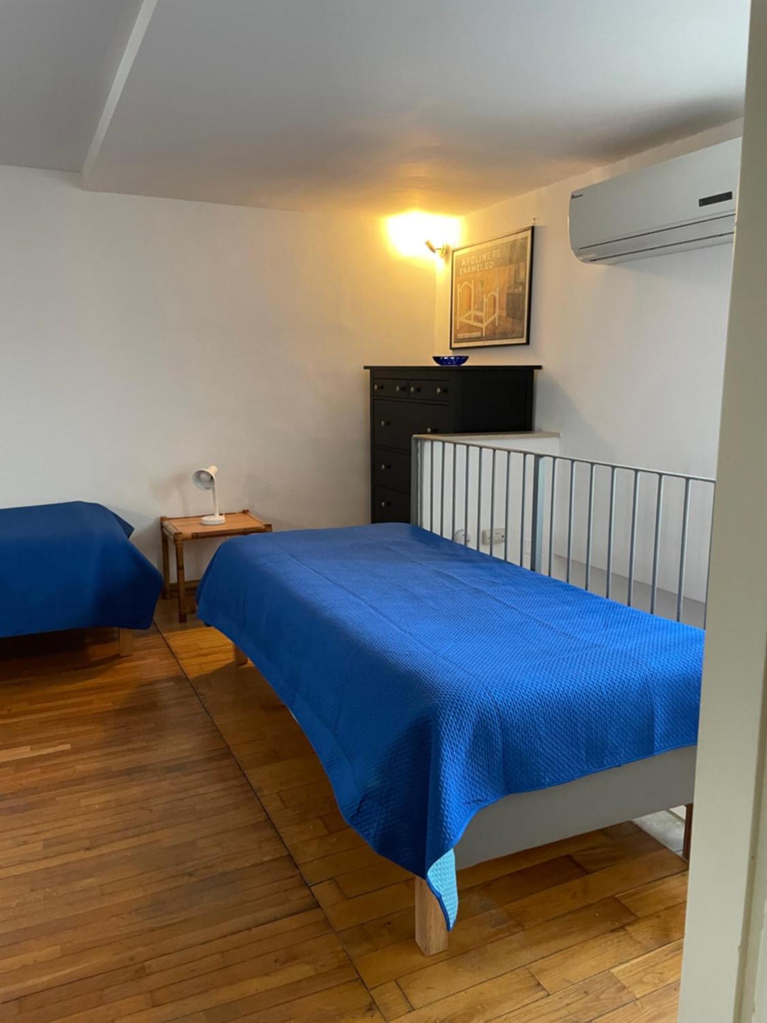 B&B Trieste&Trento เนเปิลส์ ภายนอก รูปภาพ